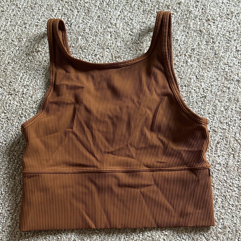 Lululemon Power Pivot tank top
